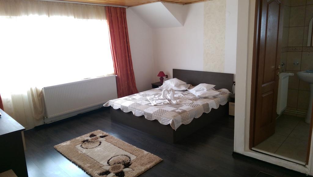 Pensiunea Casa Beatrice Bran Bran  Esterno foto